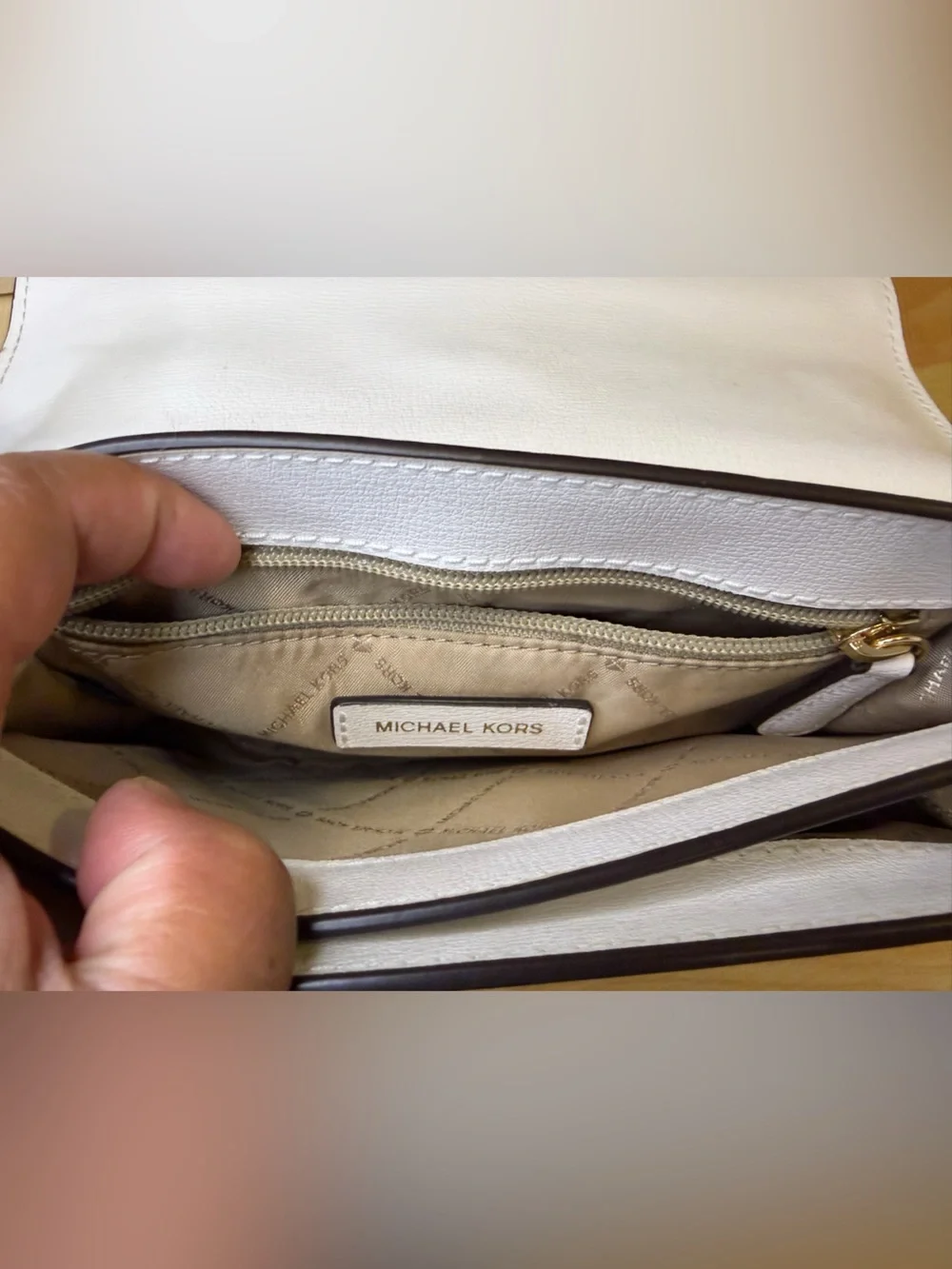 Michael Kors White Istanbul Mott Large Chain Crossbody